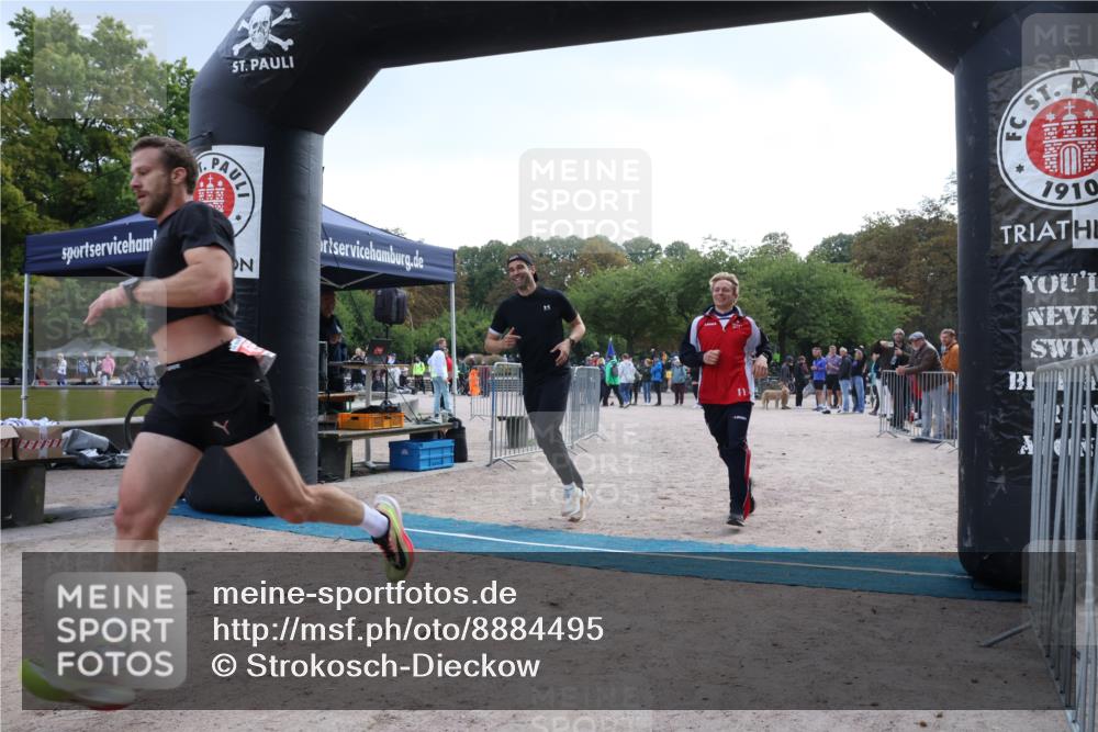 14.09.2025 - Stadtparktriathlon Strokosch-Dieckow http://msf.ph/oto/8884495 14.09.2025 10:39:52 Ziel 554 meine-sportfotos.de