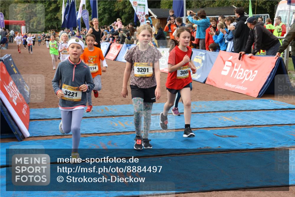 14.09.2025 - Airport Race Strokosch-Dieckow http://msf.ph/oto/8884497 14.09.2025 10:29:13 Ziel 3027, 3058, 3064, 3066, 3097, 3113, 3114, 3128, 3201, 3214, 3215, 3221, 3235, 3462, 3472, 3475, 3490, 3554, 3562, 3589, 3733 meine-sportfotos.de