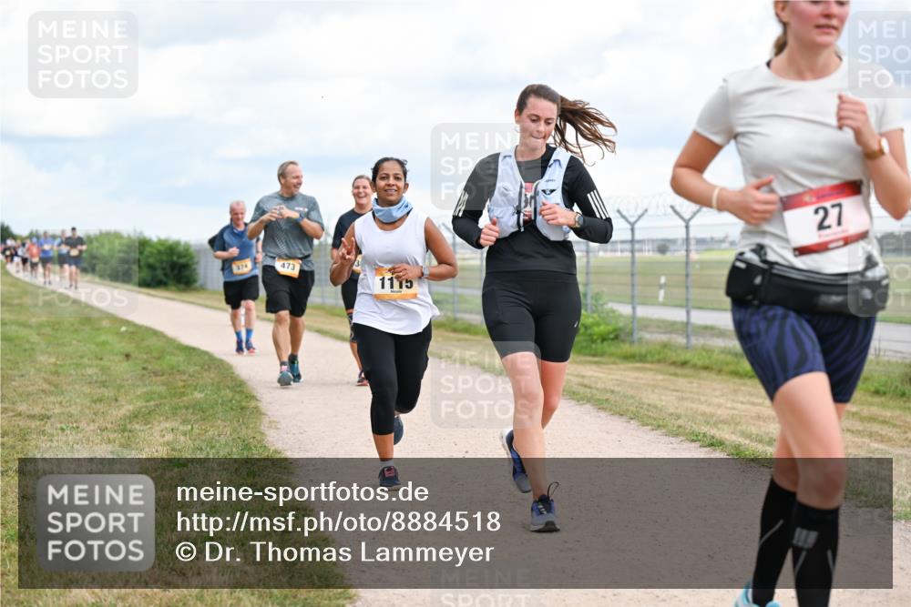 14.09.2025 - Airport Race Dr. Thomas Lammeyer http://msf.ph/oto/8884518 14.09.2025 12:39:15 Laufen 374, 473, 1115, 27 meine-sportfotos.de