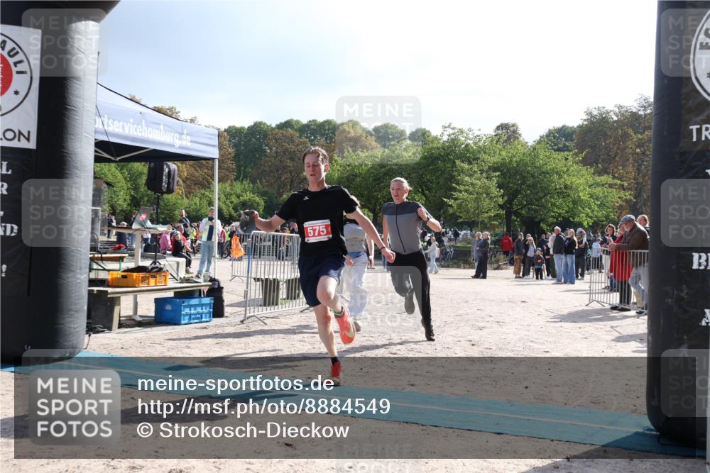 14.09.2025 - Stadtparktriathlon Strokosch-Dieckow http://msf.ph/oto/8884549 14.09.2025 10:42:11 Ziel 575 meine-sportfotos.de