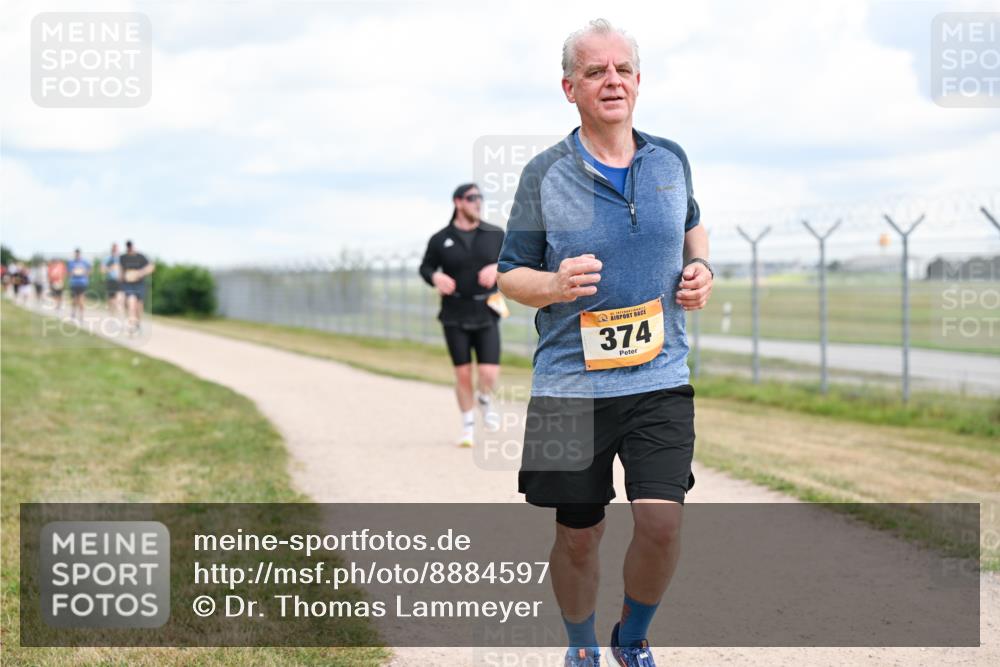 14.09.2025 - Airport Race Dr. Thomas Lammeyer http://msf.ph/oto/8884597 14.09.2025 12:39:21 Laufen 374 meine-sportfotos.de