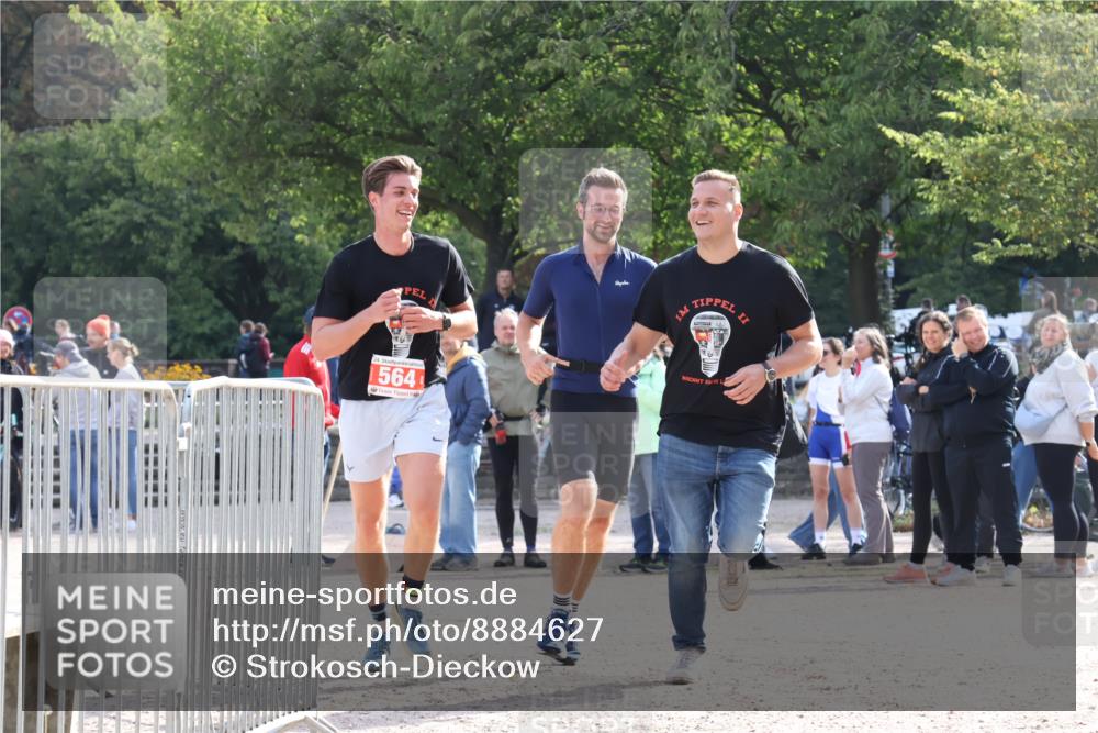 14.09.2025 - Stadtparktriathlon Strokosch-Dieckow http://msf.ph/oto/8884627 14.09.2025 10:48:12 Ziel 564 meine-sportfotos.de