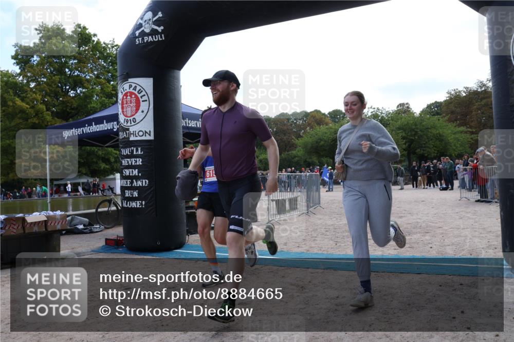 14.09.2025 - Stadtparktriathlon Strokosch-Dieckow http://msf.ph/oto/8884665 14.09.2025 10:49:51 Ziel 615 meine-sportfotos.de