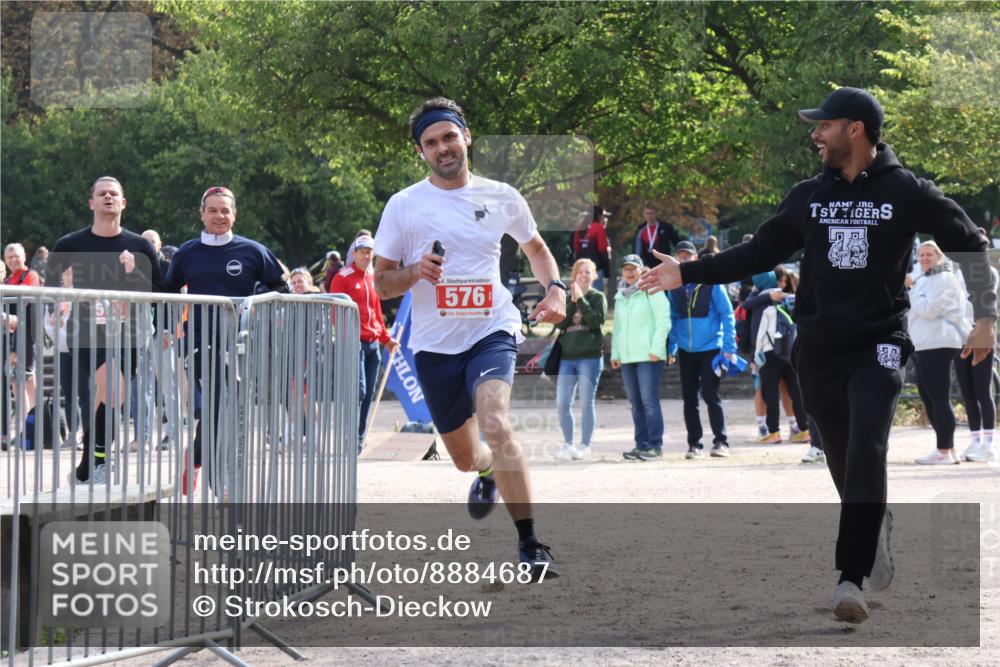 14.09.2025 - Stadtparktriathlon Strokosch-Dieckow http://msf.ph/oto/8884687 14.09.2025 10:52:08 Ziel 576, 594 meine-sportfotos.de
