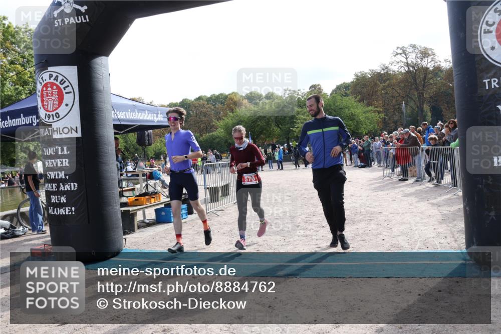 14.09.2025 - Stadtparktriathlon Strokosch-Dieckow http://msf.ph/oto/8884762 14.09.2025 10:54:21 Ziel 570 meine-sportfotos.de
