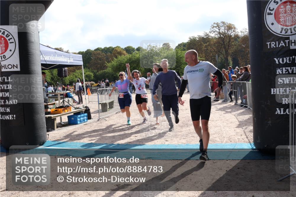 14.09.2025 - Stadtparktriathlon Strokosch-Dieckow http://msf.ph/oto/8884783 14.09.2025 10:54:58 Ziel 547, 550 meine-sportfotos.de