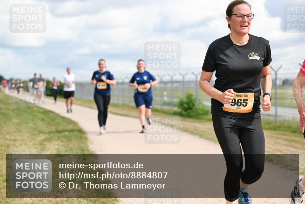 14.09.2025 - Airport Race Dr. Thomas Lammeyer http://msf.ph/oto/8884807 14.09.2025 12:40:01 Laufen 47, 965 meine-sportfotos.de