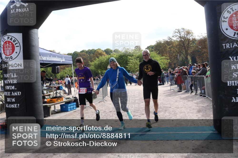 14.09.2025 - Stadtparktriathlon Strokosch-Dieckow http://msf.ph/oto/8884811 14.09.2025 10:55:21 Ziel 608 meine-sportfotos.de