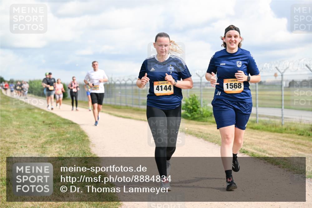 14.09.2025 - Airport Race Dr. Thomas Lammeyer http://msf.ph/oto/8884834 14.09.2025 12:40:04 Laufen 4144, 1568 meine-sportfotos.de