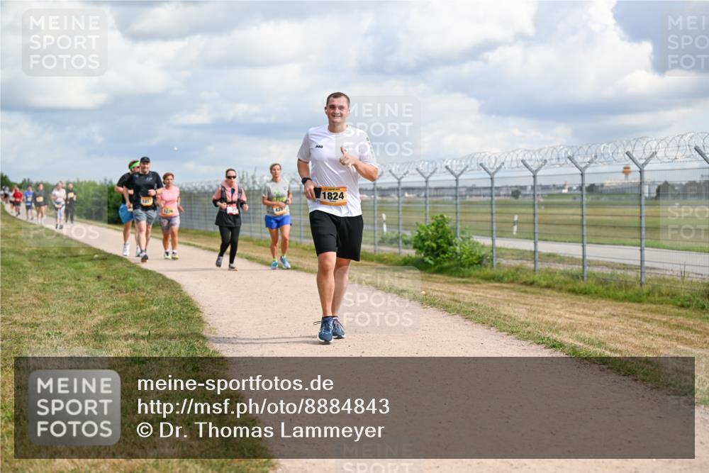 14.09.2025 - Airport Race Dr. Thomas Lammeyer http://msf.ph/oto/8884843 14.09.2025 12:40:07 Laufen 1236, 1824 meine-sportfotos.de