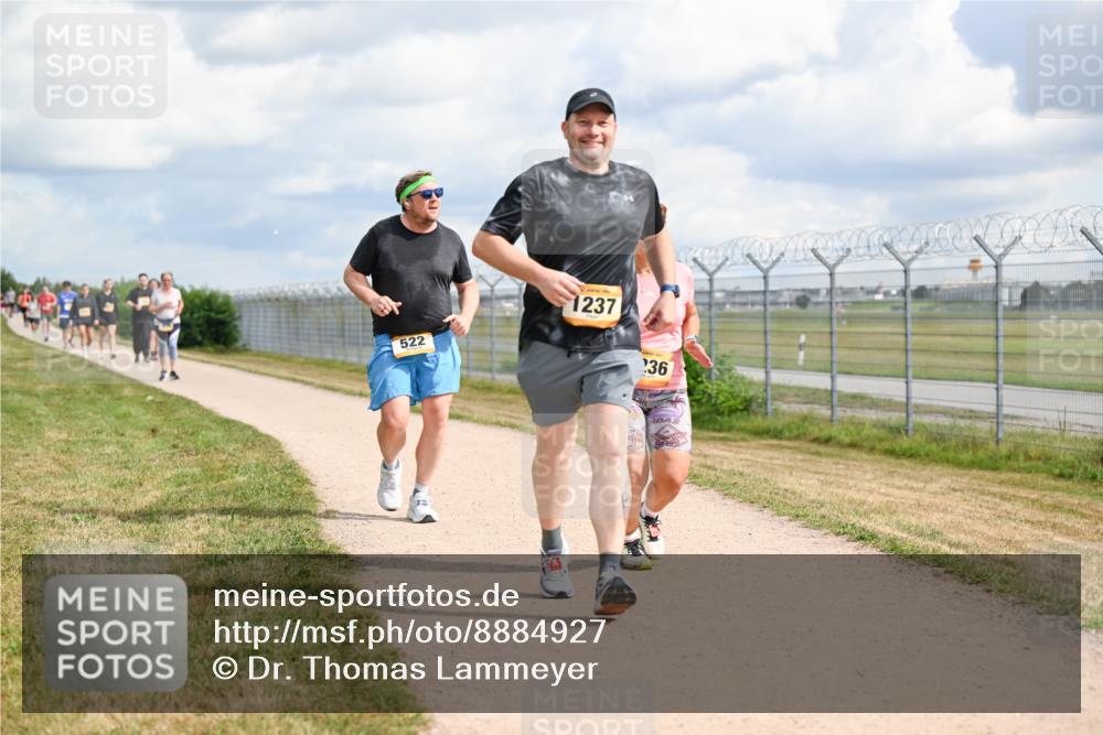 14.09.2025 - Airport Race Dr. Thomas Lammeyer http://msf.ph/oto/8884927 14.09.2025 12:40:14 Laufen 522, 1237, 36 meine-sportfotos.de