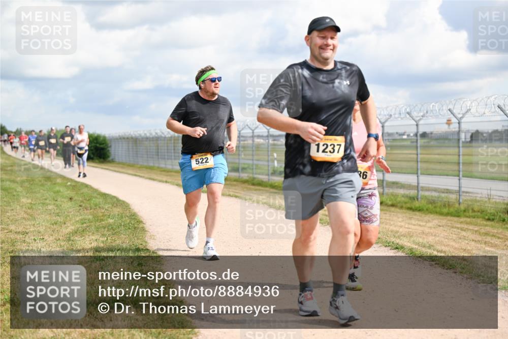14.09.2025 - Airport Race Dr. Thomas Lammeyer http://msf.ph/oto/8884936 14.09.2025 12:40:15 Laufen 522, 1237, 36, 23 meine-sportfotos.de