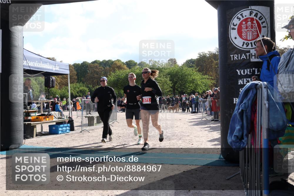 14.09.2025 - Stadtparktriathlon Strokosch-Dieckow http://msf.ph/oto/8884967 14.09.2025 10:58:33 Ziel 571 meine-sportfotos.de