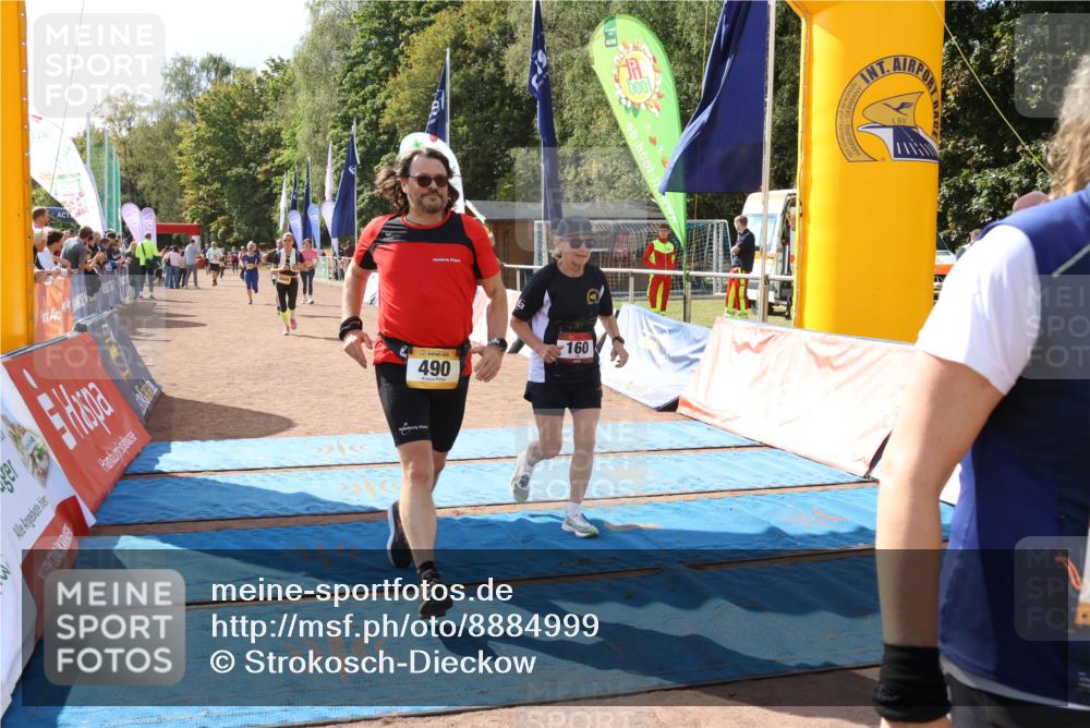 14.09.2025 - Airport Race Strokosch-Dieckow http://msf.ph/oto/8884999 14.09.2025 12:49:16 Ziel 43, 160, 167, 490, 1595, 1600, 4009, 4204 meine-sportfotos.de