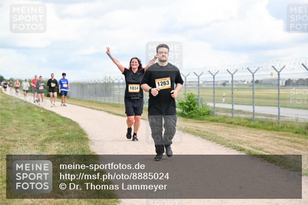 14.09.2025 - Airport Race Dr. Thomas Lammeyer http://msf.ph/oto/8885024 14.09.2025 12:40:29 Laufen 1834, 1263 meine-sportfotos.de