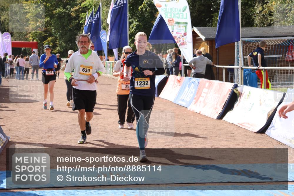 14.09.2025 - Airport Race Strokosch-Dieckow http://msf.ph/oto/8885114 14.09.2025 12:49:30 Ziel 35, 390, 630, 839, 1232, 1616, 1974, 4111 meine-sportfotos.de