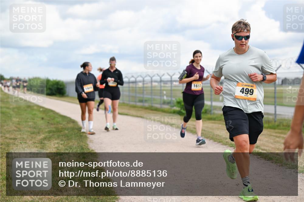 14.09.2025 - Airport Race Dr. Thomas Lammeyer http://msf.ph/oto/8885136 14.09.2025 12:40:48 Laufen 1612, 499 meine-sportfotos.de