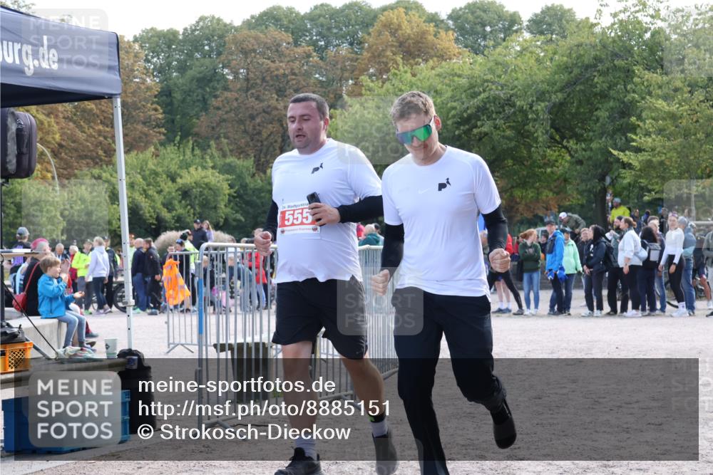 14.09.2025 - Stadtparktriathlon Strokosch-Dieckow http://msf.ph/oto/8885151 14.09.2025 11:03:10 Ziel 555 meine-sportfotos.de
