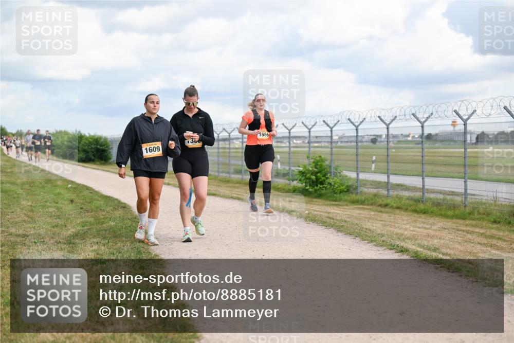 14.09.2025 - Airport Race Dr. Thomas Lammeyer http://msf.ph/oto/8885181 14.09.2025 12:40:51 Laufen 1609, 1556, 1308 meine-sportfotos.de