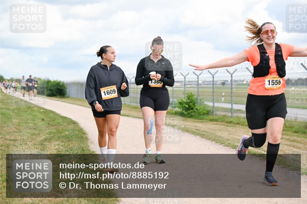 14.09.2025 - Airport Race Dr. Thomas Lammeyer http://msf.ph/oto/8885192 14.09.2025 12:40:54 Laufen 1609, 1380, 1556 meine-sportfotos.de
