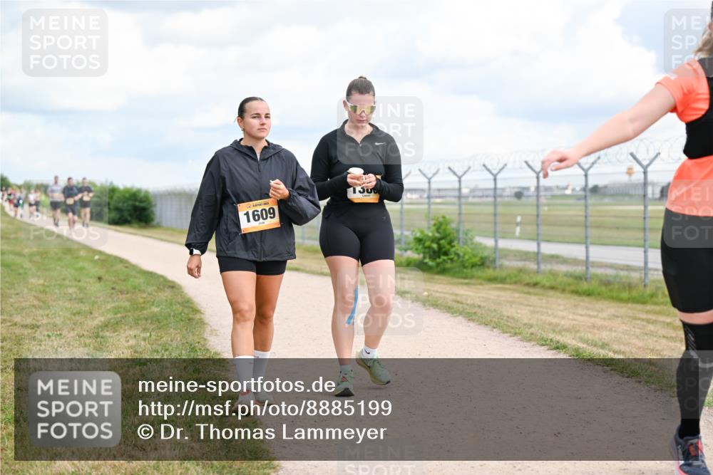 14.09.2025 - Airport Race Dr. Thomas Lammeyer http://msf.ph/oto/8885199 14.09.2025 12:40:55 Laufen 1609, 1306 meine-sportfotos.de