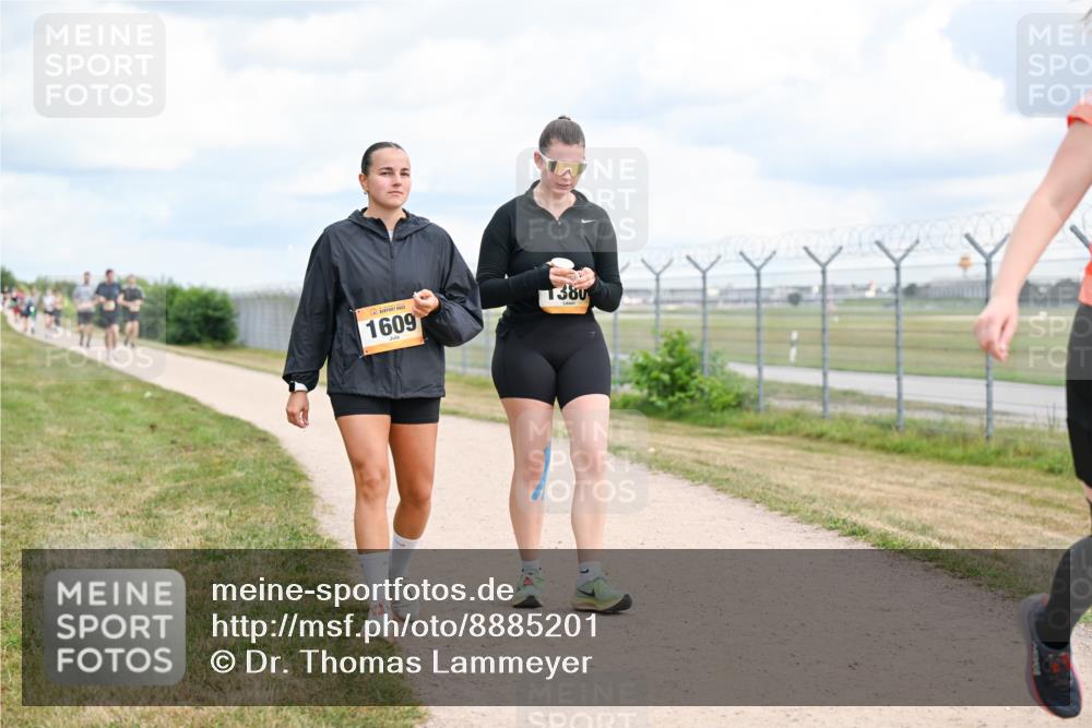 14.09.2025 - Airport Race Dr. Thomas Lammeyer http://msf.ph/oto/8885201 14.09.2025 12:40:55 Laufen 1609, 1380 meine-sportfotos.de