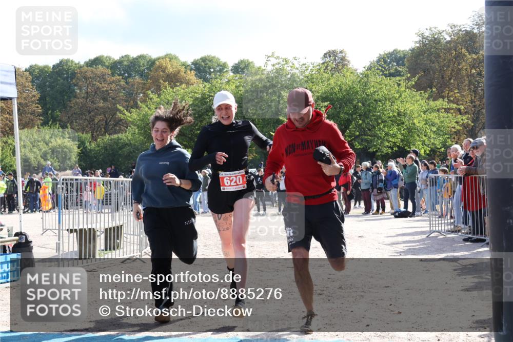 14.09.2025 - Stadtparktriathlon Strokosch-Dieckow http://msf.ph/oto/8885276 14.09.2025 11:05:24 Ziel 573, 620 meine-sportfotos.de