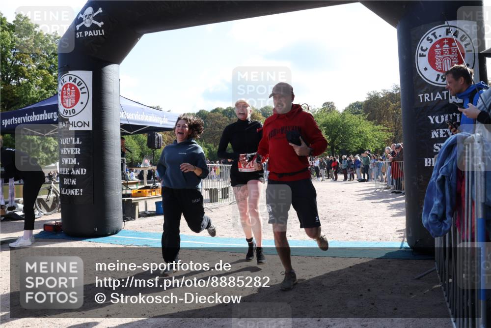 14.09.2025 - Stadtparktriathlon Strokosch-Dieckow http://msf.ph/oto/8885282 14.09.2025 11:05:25 Ziel 573, 620 meine-sportfotos.de