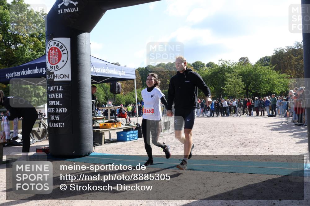 14.09.2025 - Stadtparktriathlon Strokosch-Dieckow http://msf.ph/oto/8885305 14.09.2025 11:05:31 Ziel 573, 620 meine-sportfotos.de