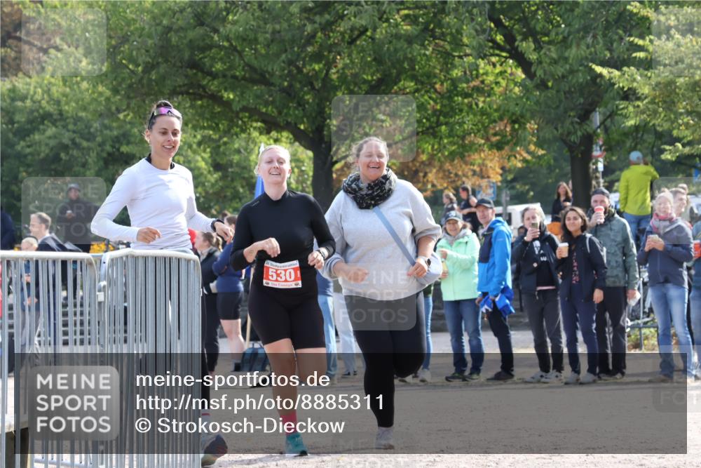 14.09.2025 - Stadtparktriathlon Strokosch-Dieckow http://msf.ph/oto/8885311 14.09.2025 11:05:52 Ziel 530 meine-sportfotos.de