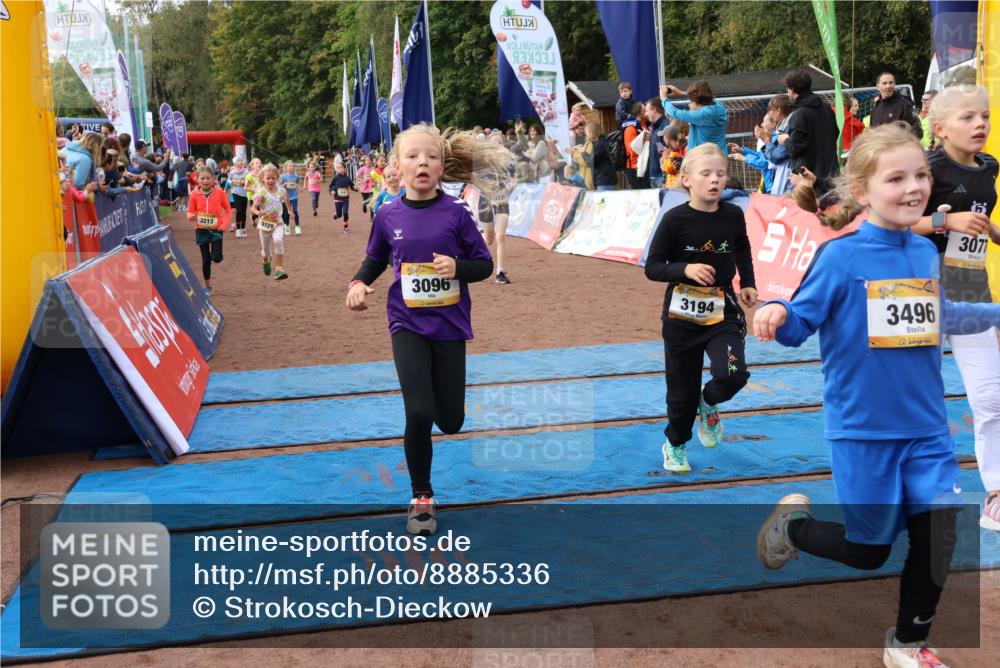 14.09.2025 - Airport Race Strokosch-Dieckow http://msf.ph/oto/8885336 14.09.2025 10:29:26 Ziel 3039, 3077, 3096, 3113, 3125, 3187, 3194, 3213, 3339, 3382, 3391, 3404, 3464, 3481, 3486, 3496, 3555, 3715, 3720, 3729, 3751 meine-sportfotos.de