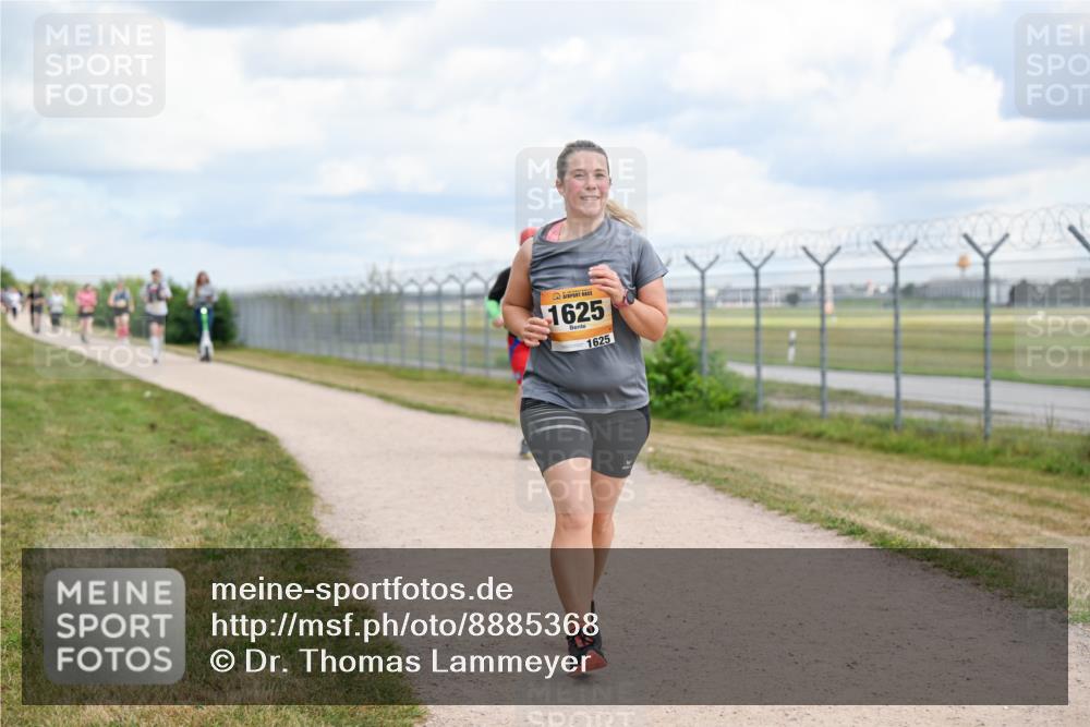 14.09.2025 - Airport Race Dr. Thomas Lammeyer http://msf.ph/oto/8885368 14.09.2025 12:41:36 Laufen 1625, 1625 meine-sportfotos.de