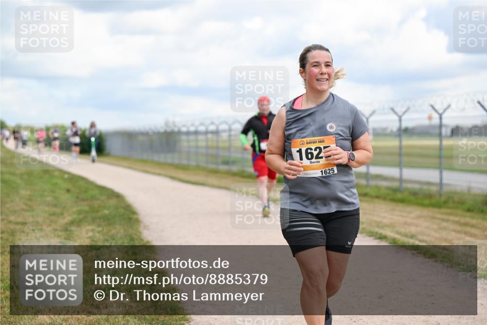 14.09.2025 - Airport Race Dr. Thomas Lammeyer http://msf.ph/oto/8885379 14.09.2025 12:41:37 Laufen 8, 162, 1625 meine-sportfotos.de