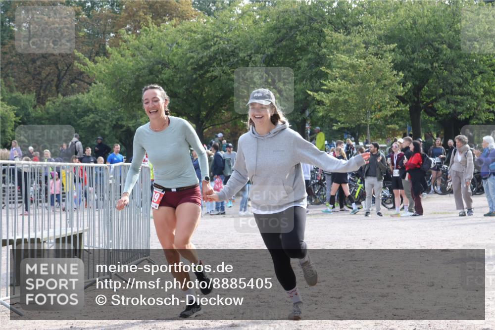 14.09.2025 - Stadtparktriathlon Strokosch-Dieckow http://msf.ph/oto/8885405 14.09.2025 11:07:23 Ziel 539 meine-sportfotos.de