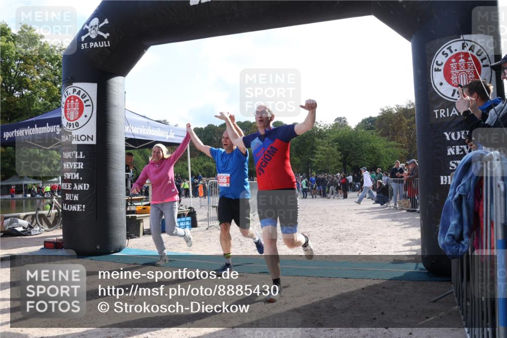 14.09.2025 - Stadtparktriathlon Strokosch-Dieckow http://msf.ph/oto/8885430 14.09.2025 11:07:34 Ziel 566 meine-sportfotos.de