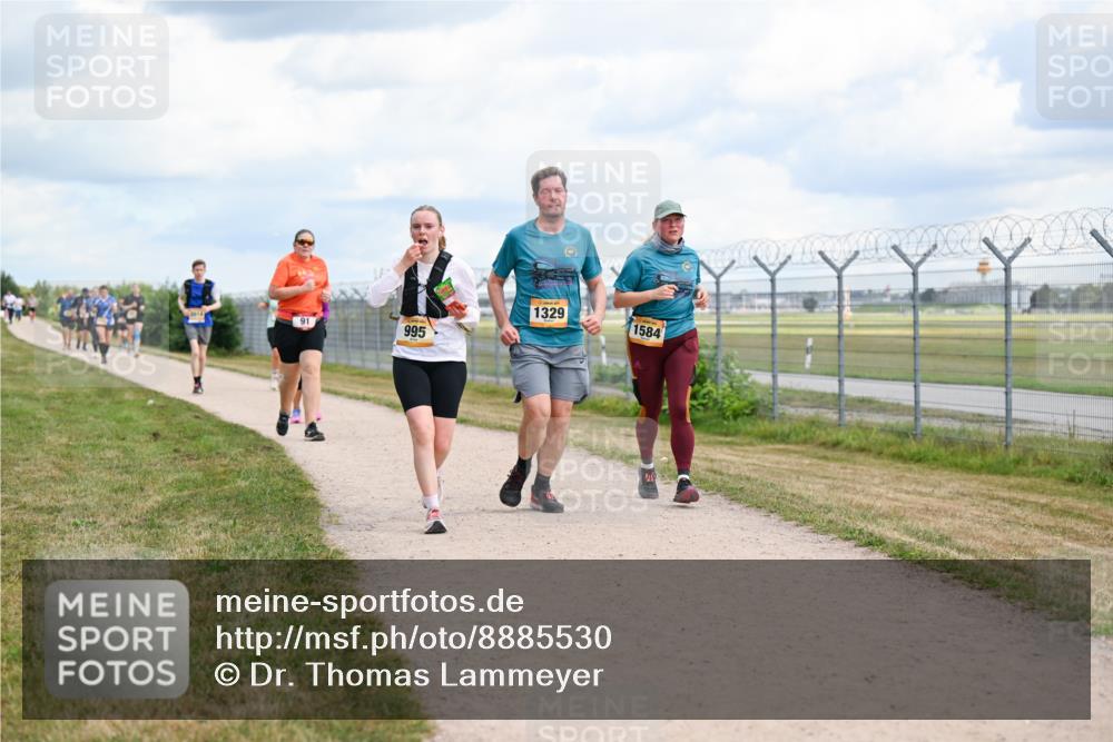14.09.2025 - Airport Race Dr. Thomas Lammeyer http://msf.ph/oto/8885530 14.09.2025 12:42:31 Laufen 2014, 91, 995, 1329, 1584 meine-sportfotos.de