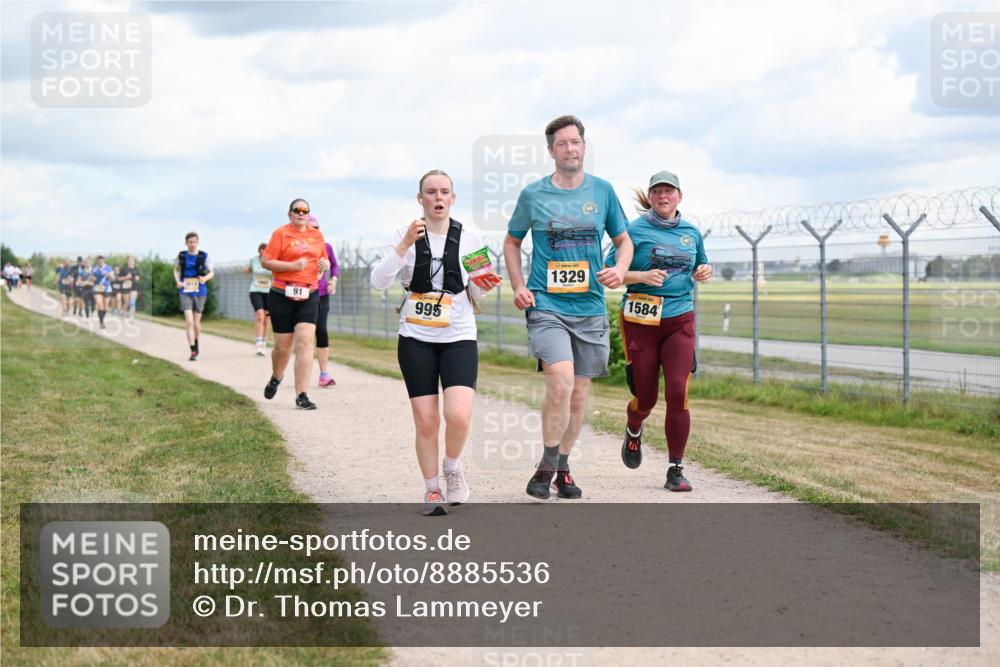 14.09.2025 - Airport Race Dr. Thomas Lammeyer http://msf.ph/oto/8885536 14.09.2025 12:42:32 Laufen 91, 995, 1329, 1584 meine-sportfotos.de