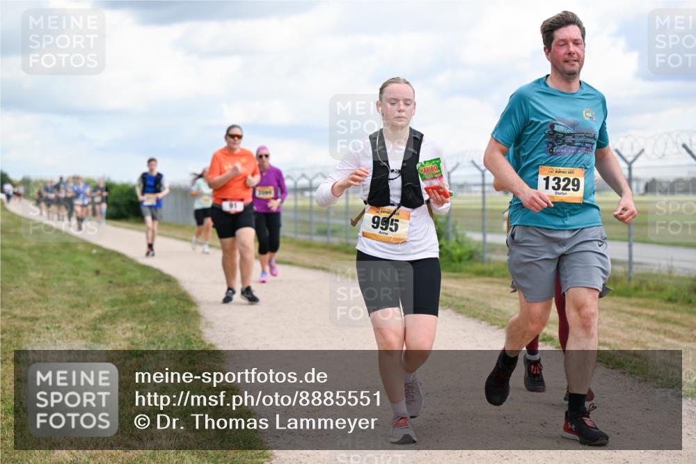 14.09.2025 - Airport Race Dr. Thomas Lammeyer http://msf.ph/oto/8885551 14.09.2025 12:42:33 Laufen 995, 1329 meine-sportfotos.de