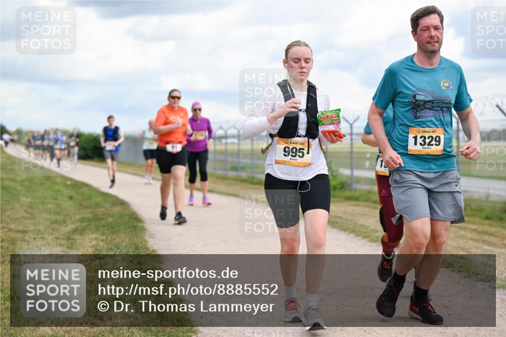14.09.2025 - Airport Race Dr. Thomas Lammeyer http://msf.ph/oto/8885552 14.09.2025 12:42:33 Laufen 995, 787, 1329 meine-sportfotos.de