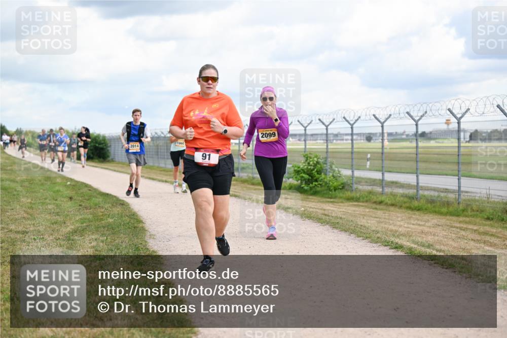 14.09.2025 - Airport Race Dr. Thomas Lammeyer http://msf.ph/oto/8885565 14.09.2025 12:42:35 Laufen 2014, 1860, 91, 2099 meine-sportfotos.de