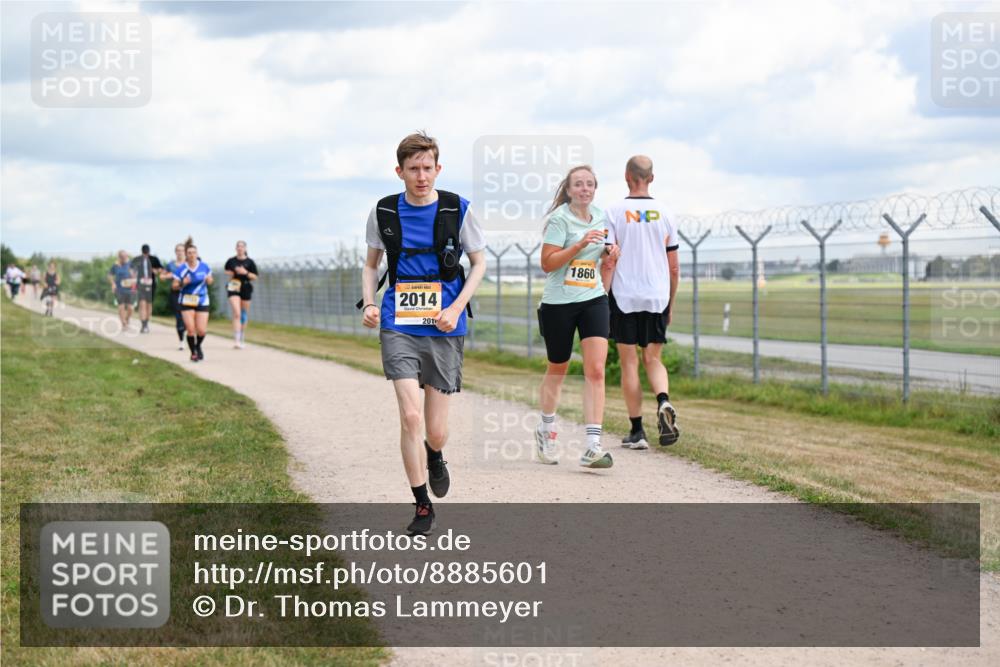 14.09.2025 - Airport Race Dr. Thomas Lammeyer http://msf.ph/oto/8885601 14.09.2025 12:42:40 Laufen 2014, 201, 1860 meine-sportfotos.de