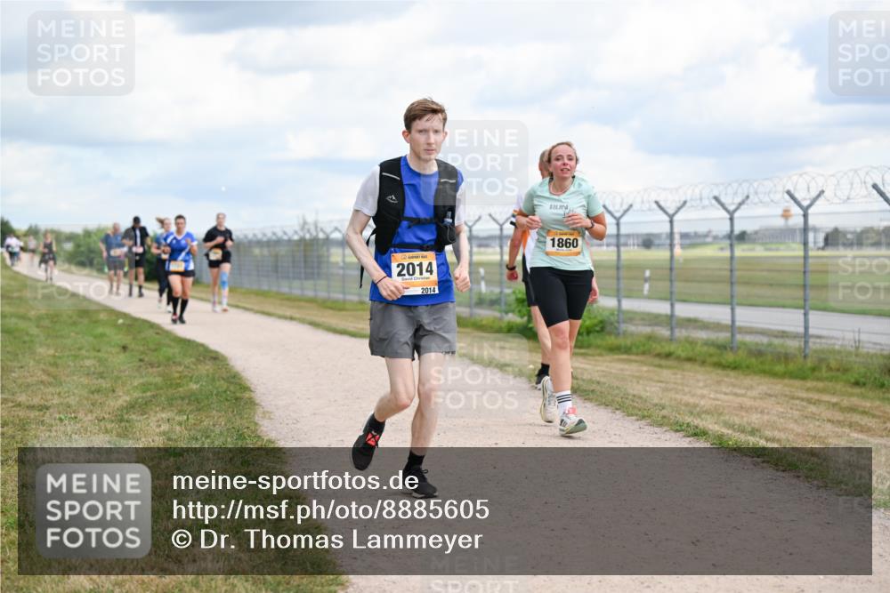 14.09.2025 - Airport Race Dr. Thomas Lammeyer http://msf.ph/oto/8885605 14.09.2025 12:42:40 Laufen 2014, 2014, 1860 meine-sportfotos.de