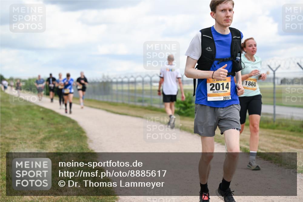 14.09.2025 - Airport Race Dr. Thomas Lammeyer http://msf.ph/oto/8885617 14.09.2025 12:42:42 Laufen 2014, 2014, 1860 meine-sportfotos.de