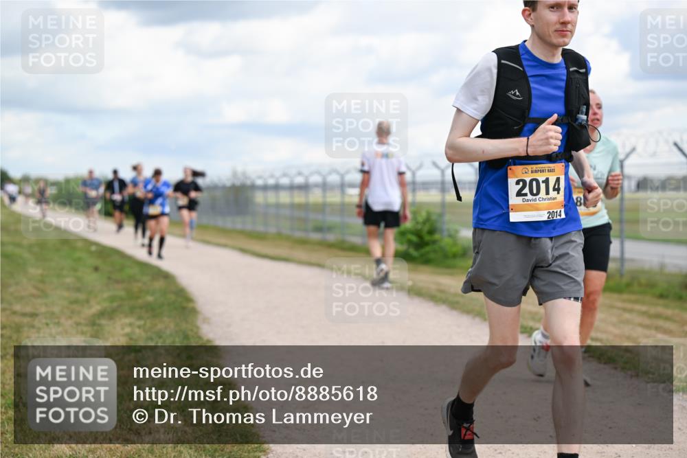 14.09.2025 - Airport Race Dr. Thomas Lammeyer http://msf.ph/oto/8885618 14.09.2025 12:42:42 Laufen 2014, 2014, 8 meine-sportfotos.de