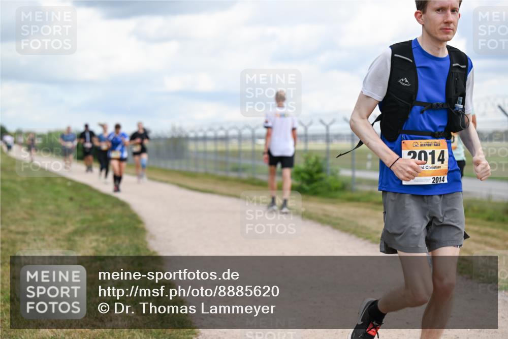 14.09.2025 - Airport Race Dr. Thomas Lammeyer http://msf.ph/oto/8885620 14.09.2025 12:42:42 Laufen 11, 42, 2014, 2014 meine-sportfotos.de
