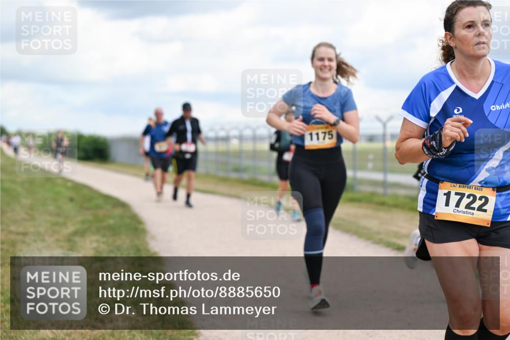 14.09.2025 - Airport Race Dr. Thomas Lammeyer http://msf.ph/oto/8885650 14.09.2025 12:42:51 Laufen 1175, 1722 meine-sportfotos.de