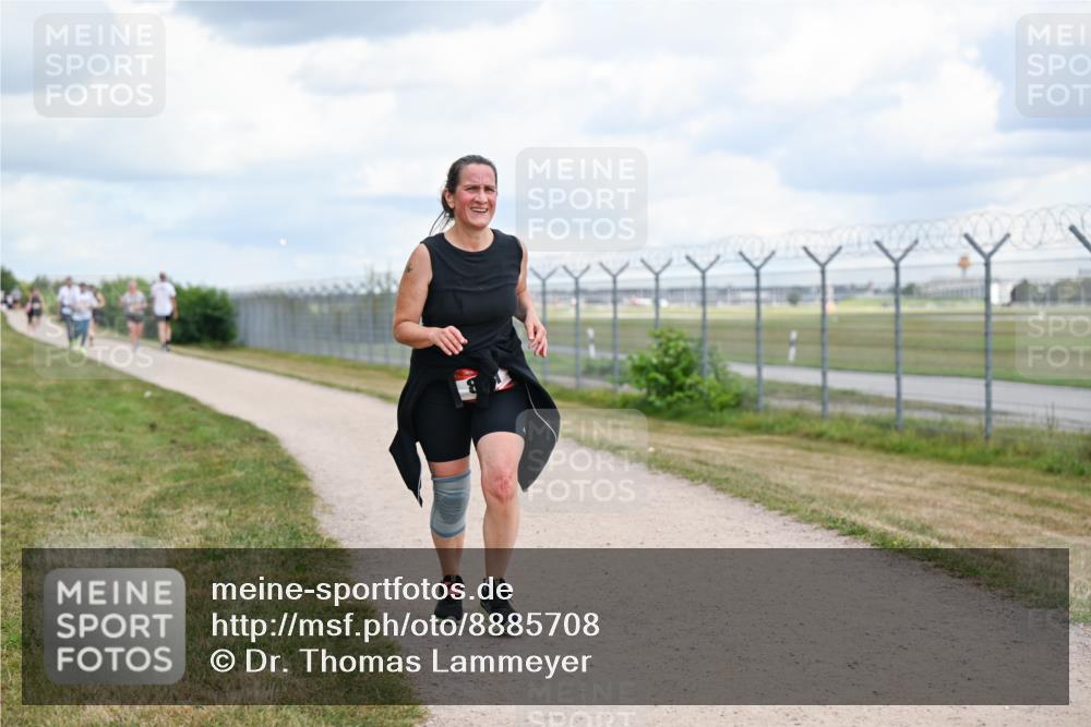 14.09.2025 - Airport Race Dr. Thomas Lammeyer http://msf.ph/oto/8885708 14.09.2025 12:43:05 Laufen  meine-sportfotos.de