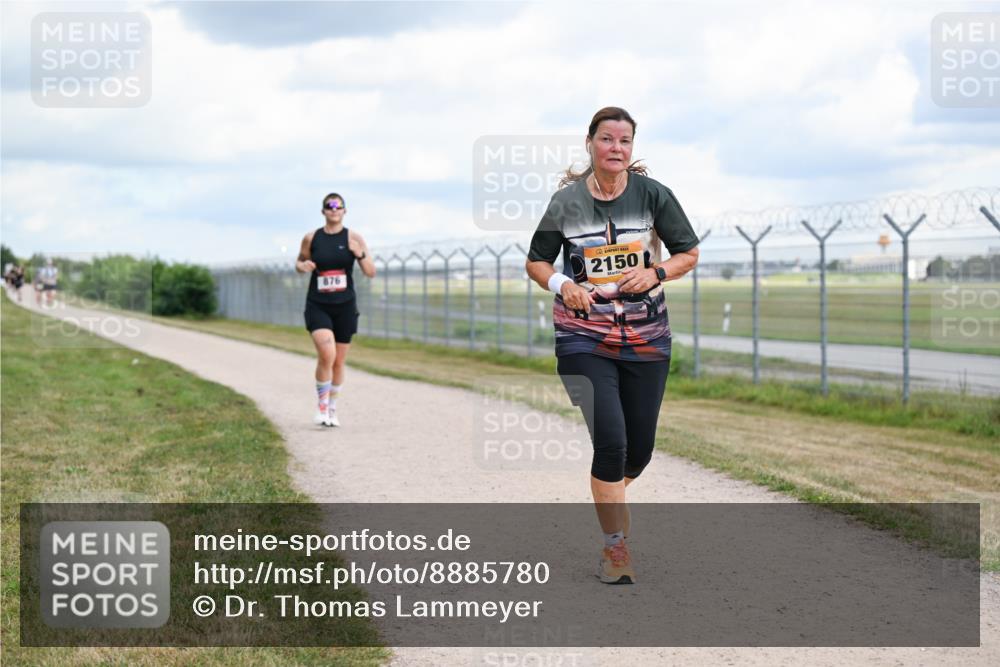 14.09.2025 - Airport Race Dr. Thomas Lammeyer http://msf.ph/oto/8885780 14.09.2025 12:43:38 Laufen 2150 meine-sportfotos.de