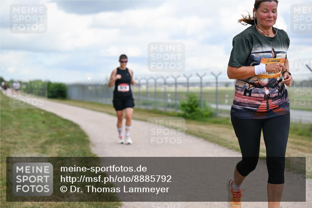14.09.2025 - Airport Race Dr. Thomas Lammeyer http://msf.ph/oto/8885792 14.09.2025 12:43:39 Laufen  meine-sportfotos.de