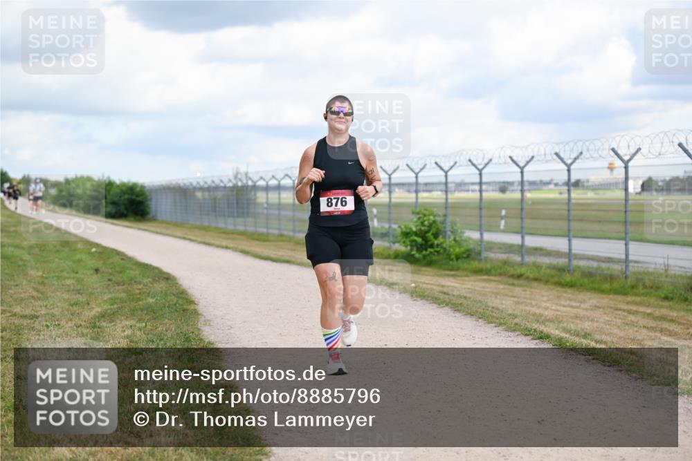 14.09.2025 - Airport Race Dr. Thomas Lammeyer http://msf.ph/oto/8885796 14.09.2025 12:43:40 Laufen 876 meine-sportfotos.de